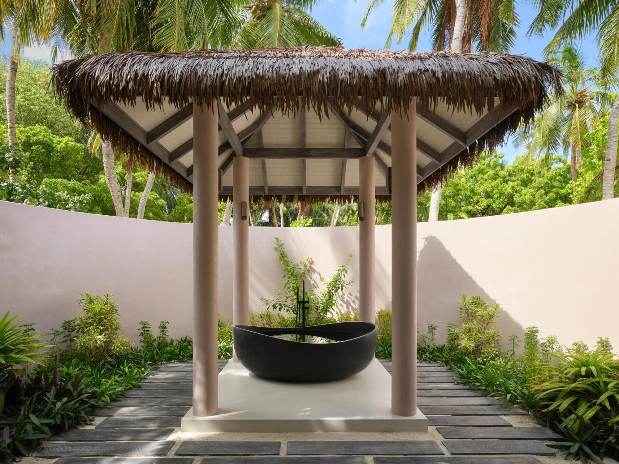 Villa Haven Resort Maldives - 50 Percentage Off Seaplane For 4 Nights And Above Maamigili Island Bagian luar foto