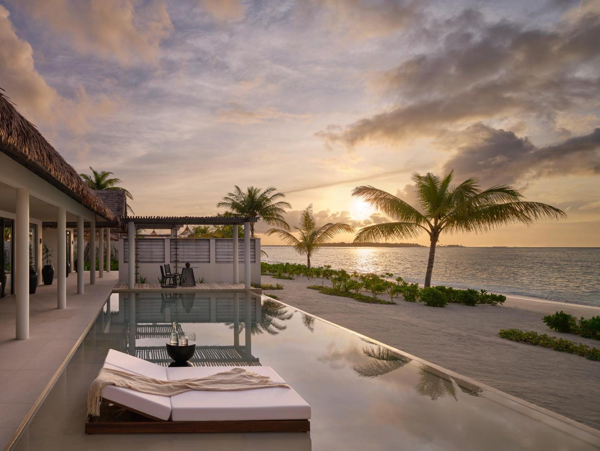 Villa Haven Resort Maldives - 50 Percentage Off Seaplane For 4 Nights And Above Maamigili Island Bagian luar foto